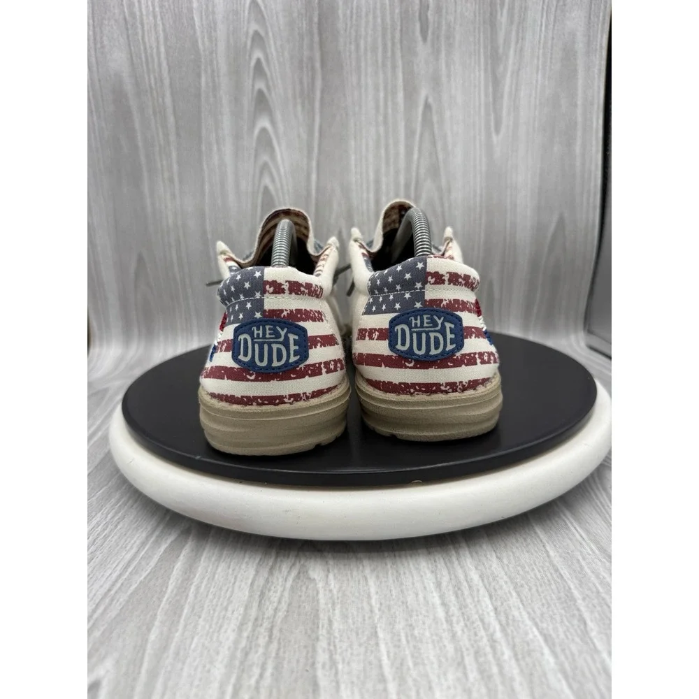 Hey Dude product details